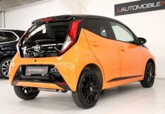 TOYOTA AYGO ESSENCE 2019 ORANGE 39473 km