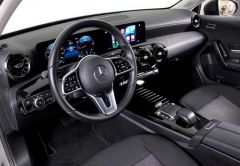 MERCEDES CLASSE A BERLINE ESSENCE 2021 GRIS MTAL 72152 km