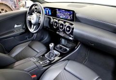 MERCEDES CLASSE A ESSENCE 2019 BLANC 30247 km