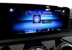 MERCEDES CLASSE A ESSENCE 2021 NOIR 85202 km