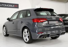 AUDI A3 ESSENCE 2019 GRIS MTAL 68550 km