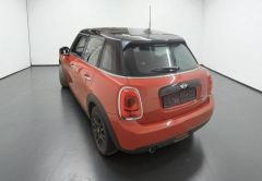 MINI MINI 5 PORTES ESSENCE 2017 BLAZING RED 44123 km