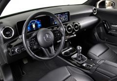 MERCEDES CLASSE A ESSENCE 2020 NOIR 62013 km