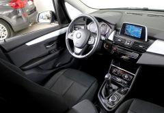 BMW SERIE 2 DIESEL 2021 GRIS MTAL 89242 km