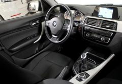 BMW SERIE 1 ESSENCE 2018 NOIR 93233 km