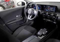 MERCEDES CLASSE A ESSENCE 2021 GRIS MTAL 53417 km