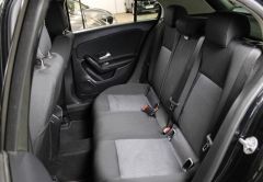 MERCEDES CLASSE A ESSENCE 2021 NOIR 25953 km