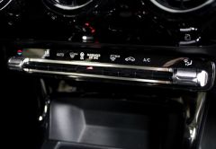 MERCEDES CLASSE A ESSENCE 2021 NOIR 25953 km