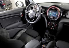 MINI MINI 5 PORTES ESSENCE 2019 NOIR 36270 km