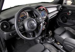 MINI MINI 5 PORTES ESSENCE 2019 NOIR 36270 km