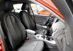 OCCASION BMW SERIE 1 (F40) 118D BUSINESS DESIGN BVM