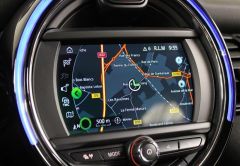 MINI MINI 5 PORTES ESSENCE 2019 GRIS KAKI 88156 km