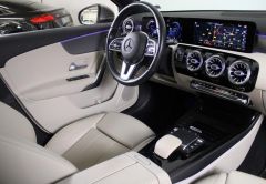 MERCEDES CLASSE A BERLINE HYBRIDE 2020 GRIS MTAL 68136 km