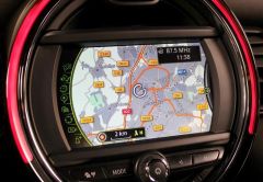 MINI MINI ESSENCE 2016 ROUGE 101638 km