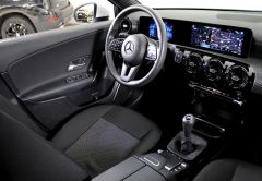 MERCEDES CLASSE A ESSENCE 2021 BLANC 91495 km