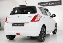 SUZUKI SWIFT ESSENCE 2017 BLANC 49621 km