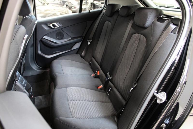 BMW SERIE 1 (F40) 116D 116 BUSINESS DESIGN DKG7 2021 - photo 11