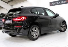 OCCASION BMW SERIE 1 (F40) 116D 116CH BUSINESS DESIGN 2021 CAMERA RECUL