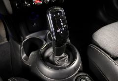 MINI MINI ESSENCE 2022 BEIGE 57492 km