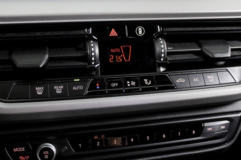 BMW SERIE 1 (F40) 116D 116CH BUSINESS DESIGN 2021 - photo 11