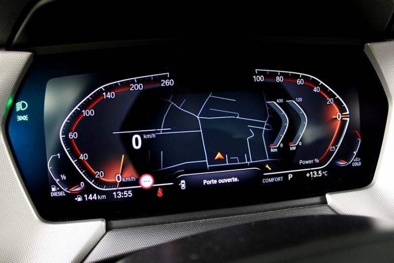 BMW SERIE 1 (F40) 118DA 150CH BUSINESS DESIGN 8CV COCKPIT PRO - photo 2