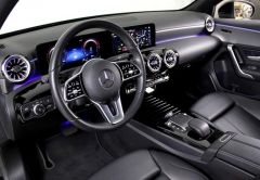 MERCEDES CLASSE A BERLINE HYBRIDE 2021 NOIR 28193 km