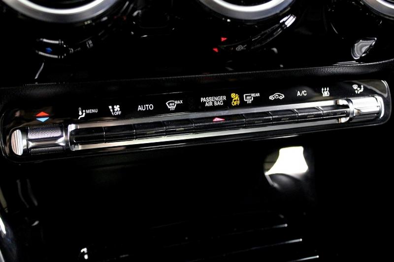 MERCEDES CLASSE A 250 E 160+102CH STYLE LINE 8G-DCT - photo 11