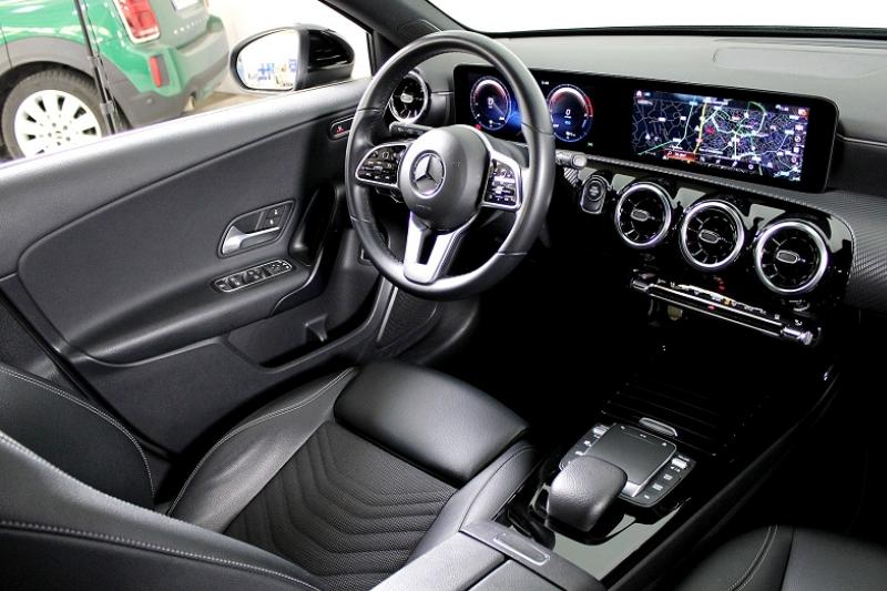 MERCEDES CLASSE A 250 E 160+102CH STYLE LINE 8G-DCT - photo 14