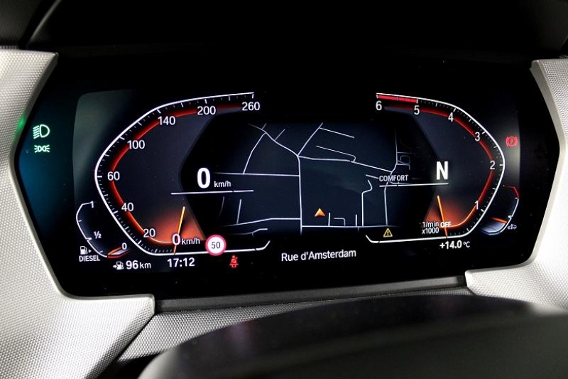 BMW SERIE 1 (F40) 116D 116CH BUSINESS DESIGN 2022 COCKPIT PRO - photo 2