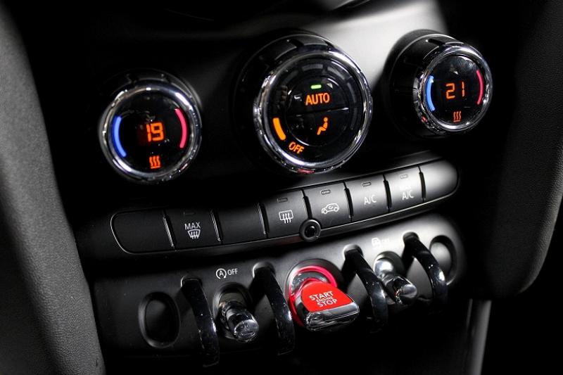 MINI MINI 5 PORTES ONE 102CH  BUSINESS DESIGN - photo 11