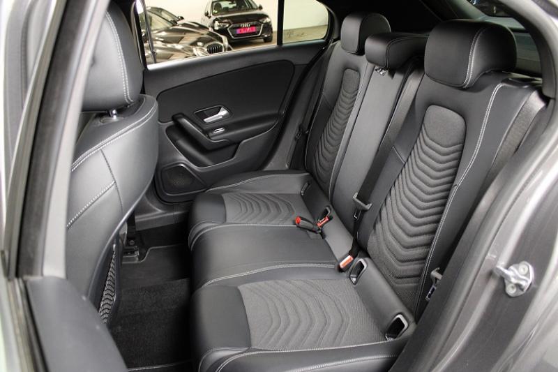 MERCEDES CLASSE A 250 E 160+102CH STYLE LINE 8G-DCT - photo 7