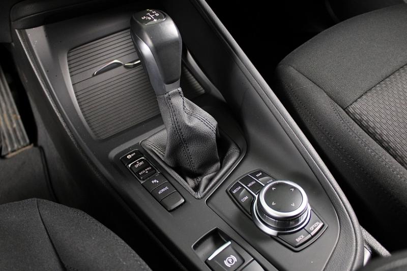 BMW X1 (F48) XDRIVE25EA 220CH BUSINESS DESIGN - photo 4
