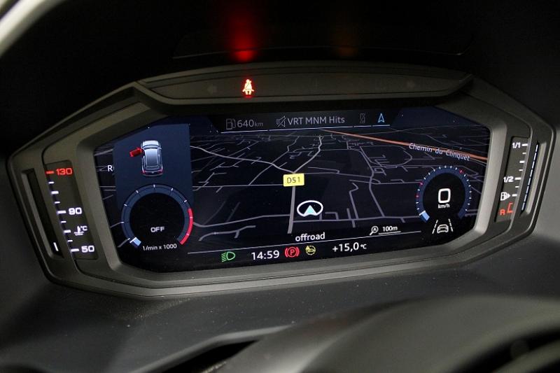 AUDI A1 SPORTBACK 30 TFSI 110CH S LINE - photo 2