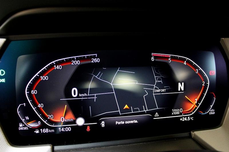 BMW SERIE 1 (F40) 118D 150CH BUSINESS DESIGN TOIT OUVRANT COCKPIT PRO - photo 7