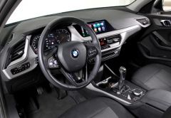 BMW SERIE 1 DIESEL 2022 GRIS M�TAL 65932 km