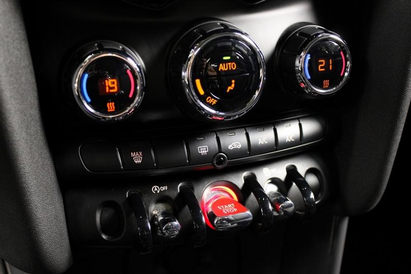 MINI MINI 5 PORTES ONE 102CH  BUSINESS DESIGN - photo 11