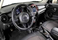 MINI MINI 5 PORTES ESSENCE 2021 NOIR 85493 km