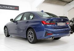 BMW SERIE 3 ESSENCE 2020 BLEU 69472 km