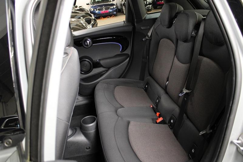 MINI MINI 5 PORTES COOPER 136CH BUSINESS DESIGN BVA7 - photo 10