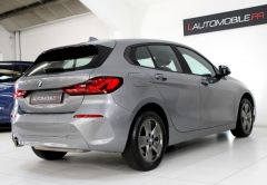 BMW SERIE 1 ESSENCE 2023 GRIS MÉTAL 91007 km
