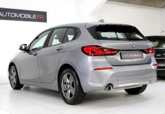 BMW SERIE 1 ESSENCE 2023 GRIS MÉTAL 91007 km