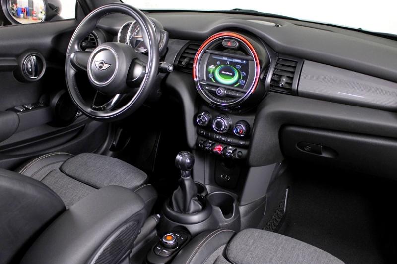 MINI CABRIO III COOPER 136 BV6 - photo 11