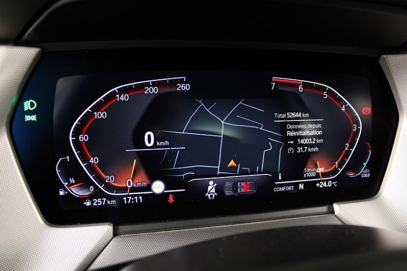 BMW SERIE 1 (F40) 118I 136CH BUSINESS DESIGN COCKPIT PRO - photo 2