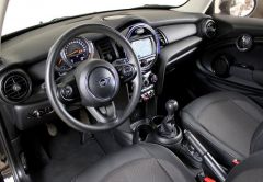 MINI MINI ESSENCE 2019 NOIR 76021 km