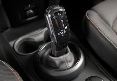 OCCASION MINI COUNTRYMAN ONE 102CH BUSINESS DESIGN BVA7 TOIT OUVRANT PANORAMIQUE