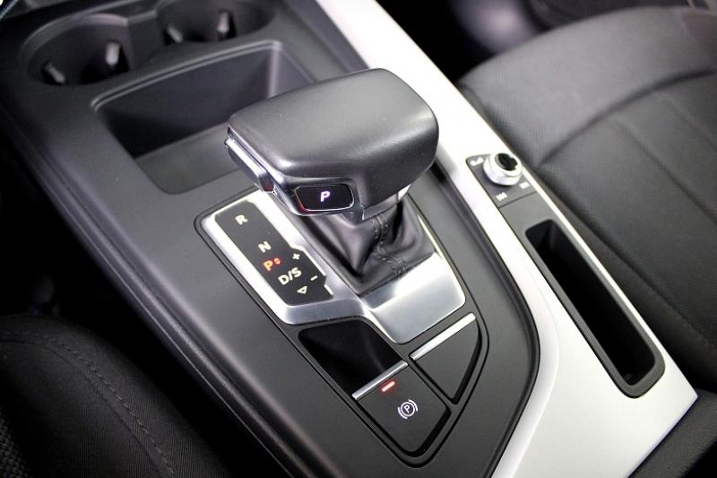 AUDI A4 V (3) AVANT 30 TDI BUSINESS LINE S TRONIC - photo 7