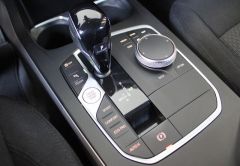 BMW SERIE 1 DIESEL 2022 BLANC 49657 km