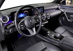 MERCEDES CLASSE A DIESEL 2022 BLEU 61217 km
