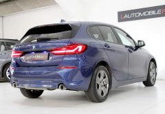 BMW SERIE 1 DIESEL 2022 BLEU 43935 km