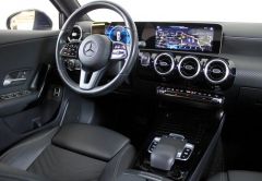MERCEDES CLASSE A HYBRIDE 2022 BLEU 58569 km